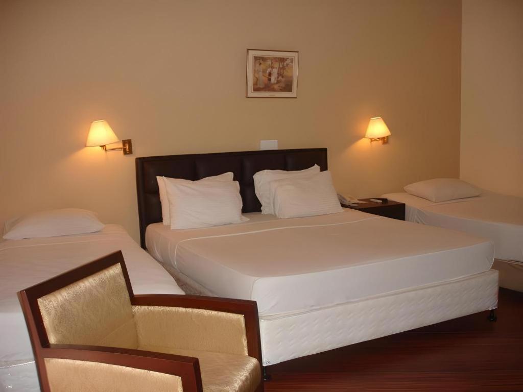 Devon Hotel Kandy Ngoại thất bức ảnh