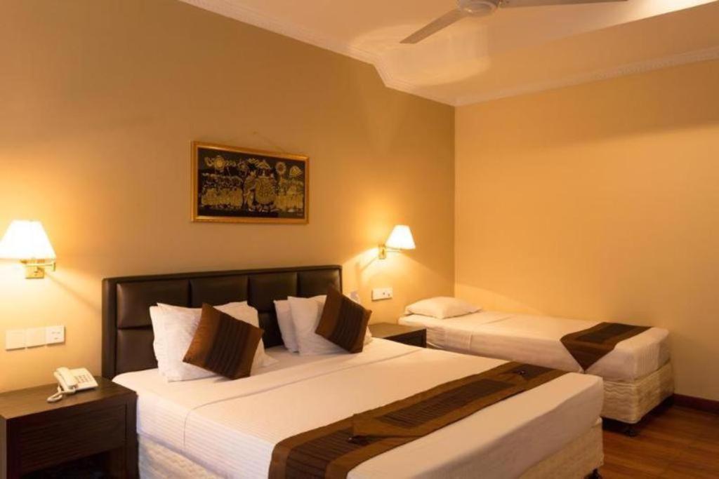 Devon Hotel Kandy Ngoại thất bức ảnh