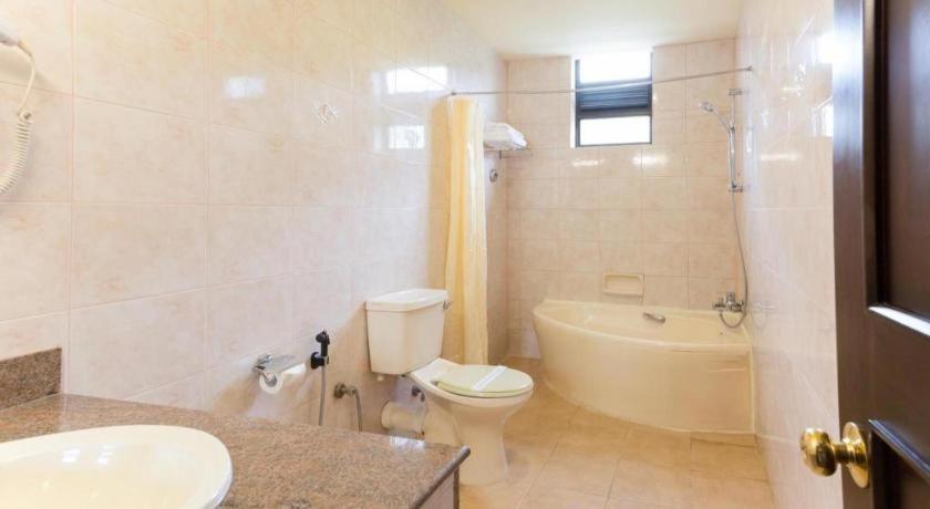 Devon Hotel Kandy Ngoại thất bức ảnh