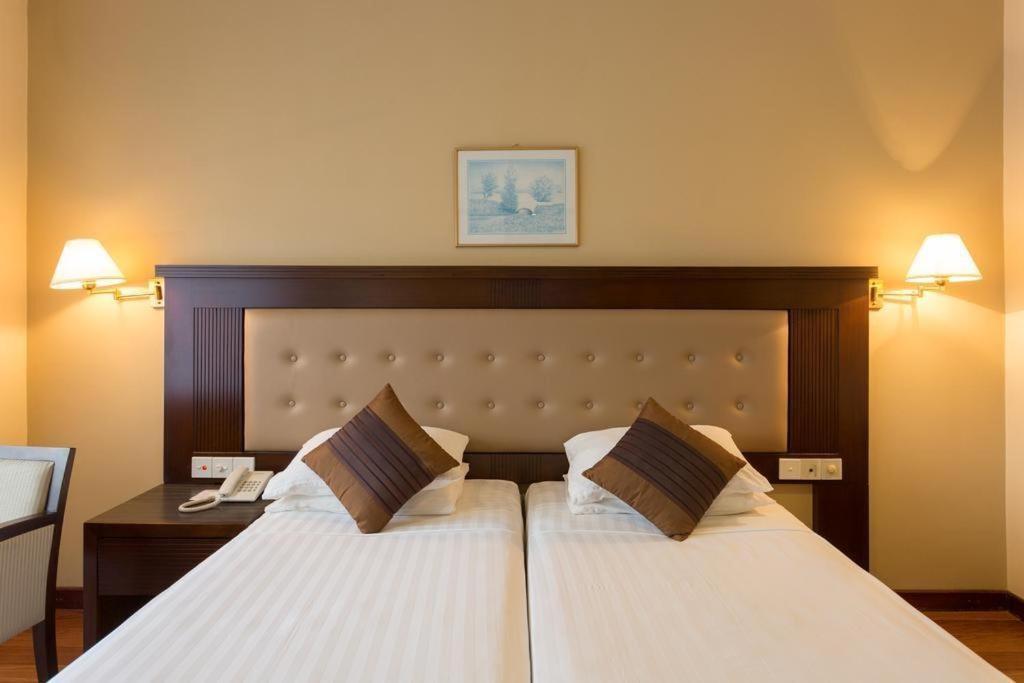 Devon Hotel Kandy Ngoại thất bức ảnh